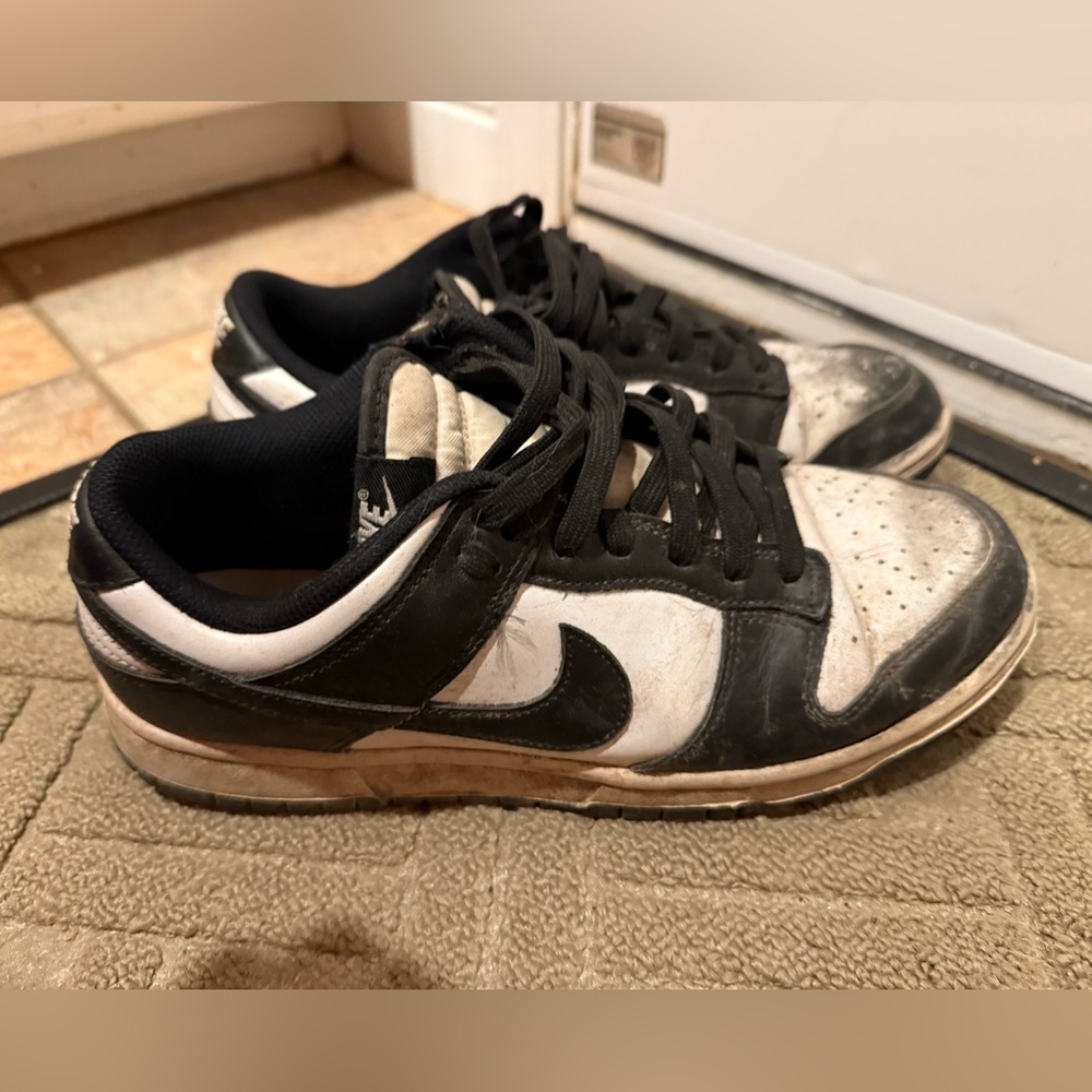 Nike Dual-Tone Black and White Sneakers